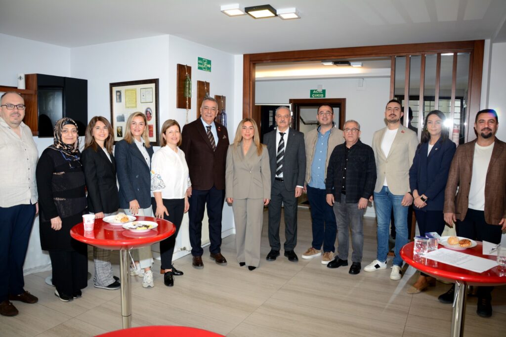 Diş Hekimleri Odası Başkanı Hasan Boğa: “Meslektaşlarımızı korurken, hastalarımızı ihmal etmiyoruz”